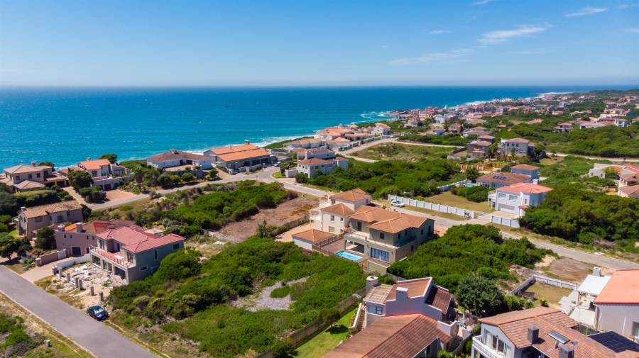 4 Bedroom Property for Sale in St Francis On Sea Eastern Cape